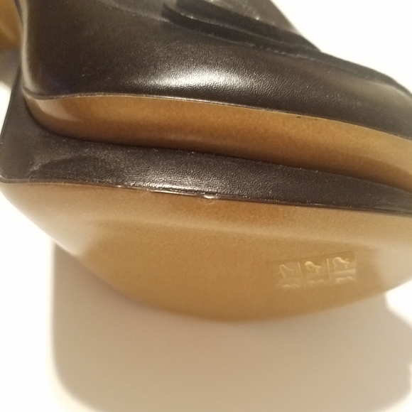 Nicholas Kirkwood - Picture 4 of 6